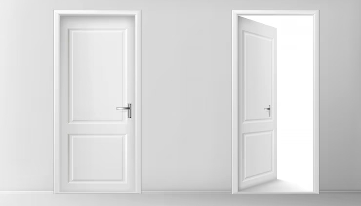 مقایسه درب چوبی با درب پلی وود